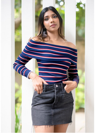 FITTED OFF SHOULDER BLUE STRIPE TOP